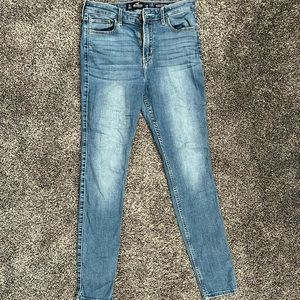 Hollister High Rise Super Skinny